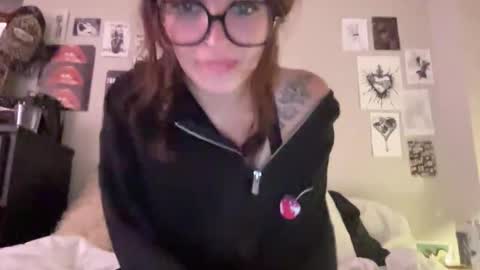 Snapshot of zoeyyb666 chatting on April 29, 2026, 7:45 am zoeyyb666 online show from April 29, 2026, 7:45 am