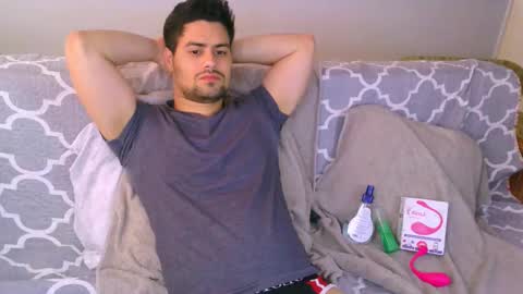 ZohanMohamed online show from November 30, 2025, 8:13 pm