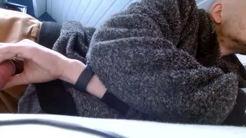 zolexthomas online show from December 6, 2024, 1:22 pm