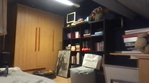 zolexthomas online show from December 26, 2024, 7:05 pm