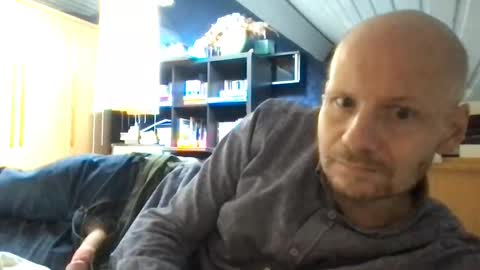 zolexthomas online show from March 9, 2025, 1:48 pm