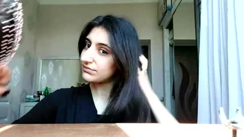 Ilona online show from May 27, 2026, 8:44 am