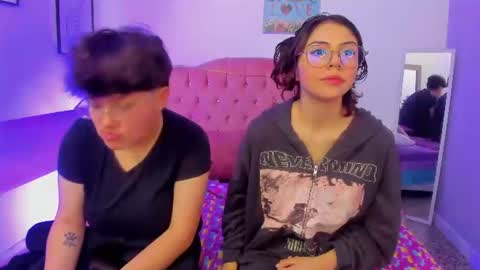 Snapshot of zooble_28 chatting on June 22, 2026, 2:25 pm Nick And Mia online show from June 22, 2026, 2:25 pm