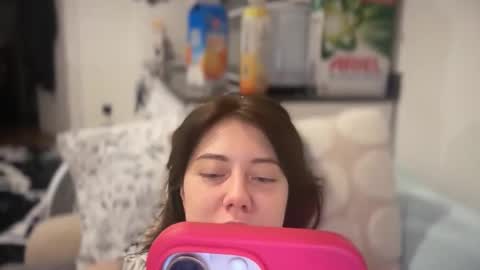 Snapshot of zorelina chatting on April 10, 2026, 7:40 pm Melani online show from April 10, 2026, 7:40 pm