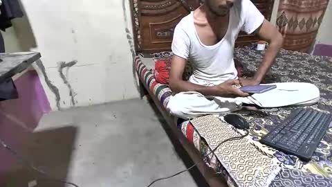 Snapshot of zoyakhan803 chatting on June 3, 2026, 10:04 pm zoyakhan803 online show from June 3, 2026, 10:04 pm