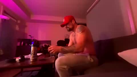 Zuko online show from October 20, 2025, 1:11 pm