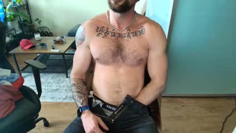 Snapshot of zuko_zen69 chatting on March 25, 2026, 11:22 pm Zuko online show from March 25, 2026, 11:22 pm