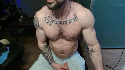 Snapshot of zuko_zen69 chatting on April 1, 2026, 12:39 pm Zuko online show from April 1, 2026, 12:39 pm