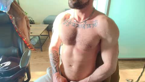 Snapshot of zuko_zen69 chatting on April 5, 2026, 2:47 pm Zuko online show from April 5, 2026, 2:47 pm