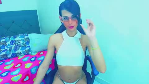 Snapshot of zulramth chatting on May 17, 2026, 2:35 pm zulramth online show from May 17, 2026, 2:35 pm