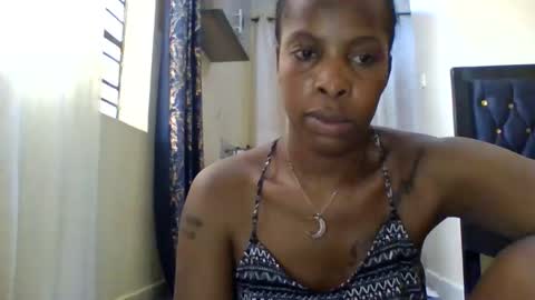 zurivelvetstudio online show from March 28, 2026, 9:42 am