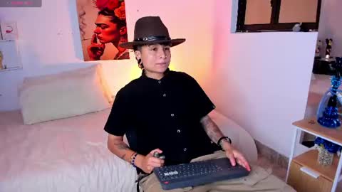 Snapshot of zuryramirez_ chatting on June 16, 2026, 4:48 am Zury Ramirez online show from June 16, 2026, 4:48 am