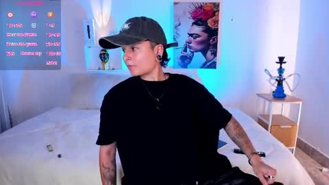 Snapshot of zuryramirez_ chatting on July 5, 2026, 9:33 pm Zury Ramirez online show from July 5, 2026, 9:33 pm