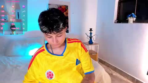 Snapshot of zuryramirez_ chatting on July 11, 2026, 11:17 pm Zury Ramirez online show from July 11, 2026, 11:17 pm