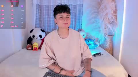 Snapshot of zuryramirez_ chatting on August 8, 2026, 8:22 pm Zury Ramirez online show from August 8, 2026, 8:22 pm