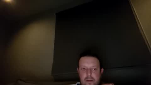 zwartepanda online show from April 15, 2026, 7:58 pm