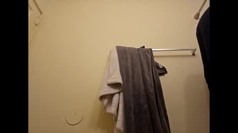 zx66_pyro online show from December 8, 2024, 12:18 am