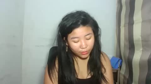 sweet lylia online show from October 28, 2025, 9:17 pm