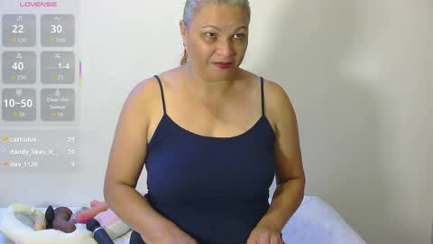 Snapshot of zyra_vex chatting on May 17, 2026, 10:39 pm Zyra Vex online show from May 17, 2026, 10:39 pm
