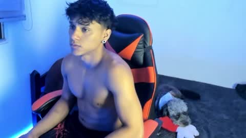 zyzz_1812 online show from June 8, 2026, 2:34 am