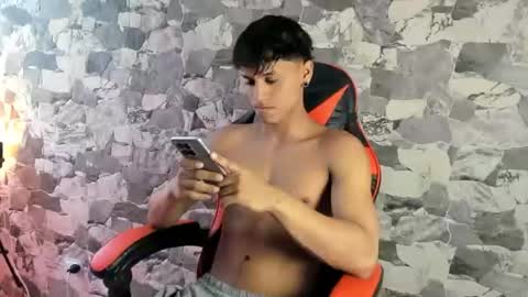 zyzz_1812 online show from June 30, 2026, 7:15 pm