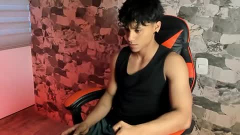 zyzz_1812 online show from July 20, 2026, 10:45 pm