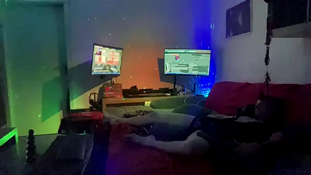 davidgntxxxxx online show from September 18, 2025, 4:58 am