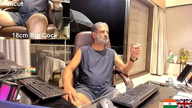 OnlineBossUK online show from March 1, 2025, 4:54 pm