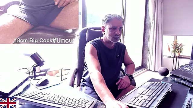 OnlineBossUK online show from January 6, 2026, 7:23 am