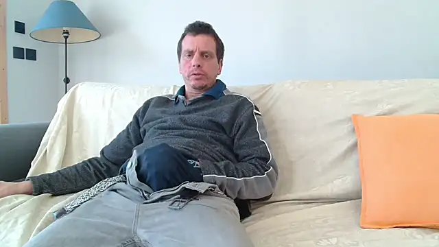 cloupefun online show from March 9, 2026, 1:04 pm