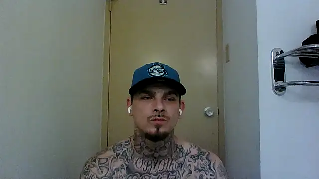 DADDY KANE8--- online show from January 11, 2025, 10:40 pm