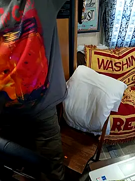 DADDY KANE8--- online show from February 28, 2025, 8:07 pm