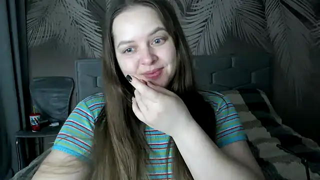 uliastar online show from January 24, 2025, 6:57 am