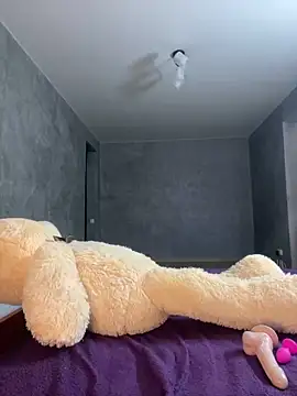 Snapshot of FionaLaNice chatting on March 12, 2025, 9:13 pm FionaLaNice online show from March 12, 2025, 9:13 pm