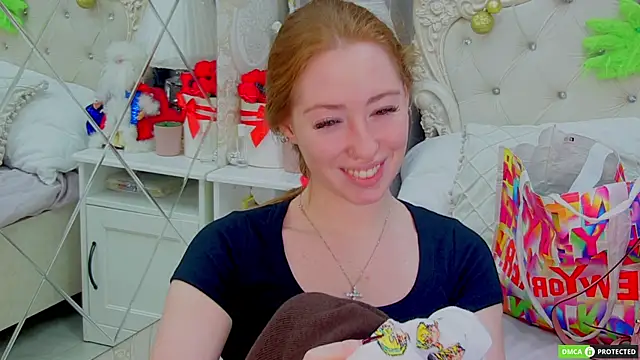 TinaBrook online show from December 15, 2025, 3:44 am