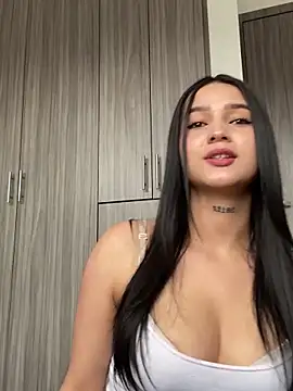 Snapshot of Hott_Hanna chatting on June 14, 2026, 5:26 pm Hott Hanna online show from June 14, 2026, 5:26 pm