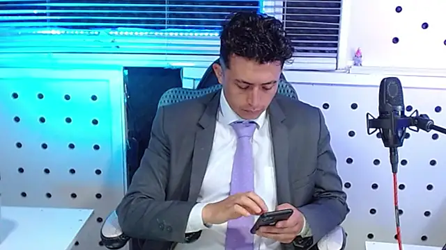 Darko0717 online show from September 9, 2025, 11:32 am