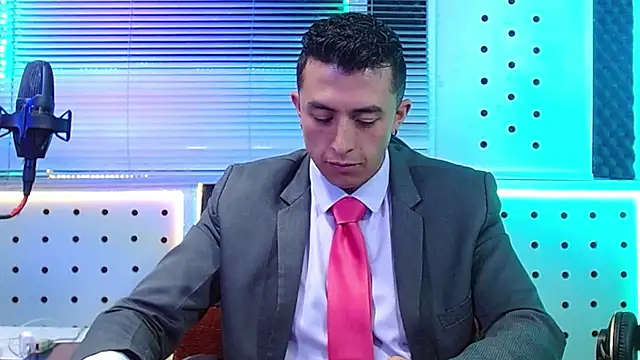 Darko0717 online show from April 19, 2026, 12:48 pm