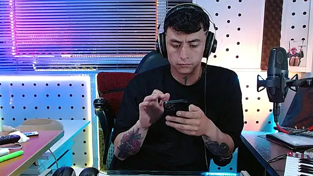 Darko0717 online show from June 5, 2026, 6:46 pm