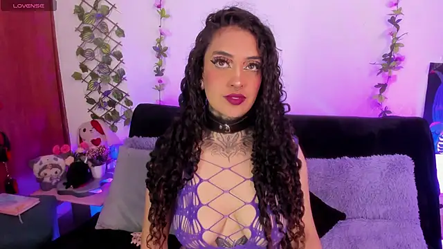 Cata green online show from September 18, 2025, 8:11 pm