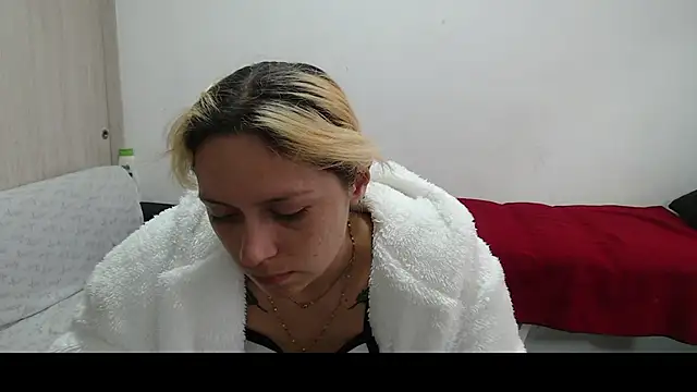 MommyMiaWs online show from March 15, 2025, 6:32 pm