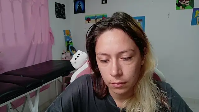 MommyMiaWs online show from January 15, 2026, 1:26 pm