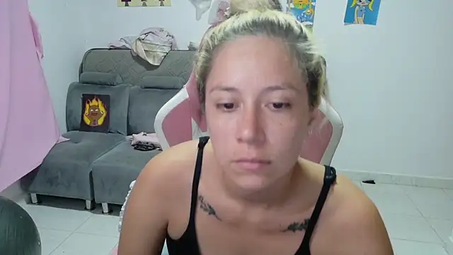 MommyMiaWs online show from April 6, 2026, 11:16 pm