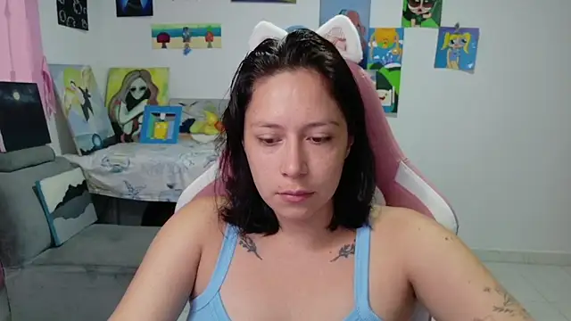 Snapshot of MommyMiaWs chatting on July 3, 2026, 3:07 pm MommyMiaWs online show from July 3, 2026, 3:07 pm