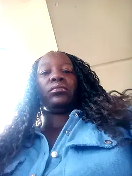 sluttylaura21 online show from September 19, 2025, 5:42 am