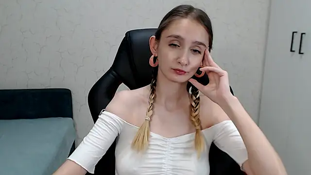 Jackie Morgan online show from December 22, 2024, 4:06 am