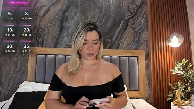 Gaia Stone online show from January 29, 2025, 12:56 pm