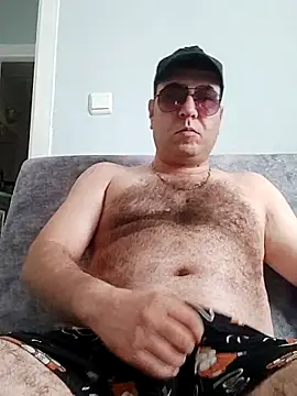 fraud705 online show from September 12, 2025, 12:38 pm