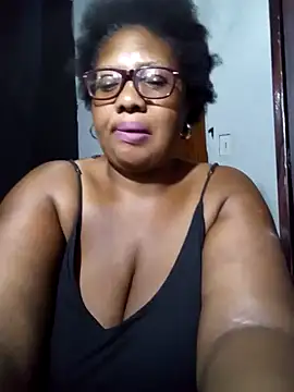 YELLOW BONE online show from January 31, 2025, 8:01 pm