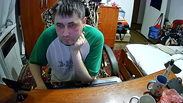 tores992 online show from April 21, 2026, 9:17 pm